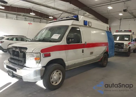 2014 Ford E-350 Super Duty Commercial из США, поврежденный, VIN 1FDSS3EL4EDB13310